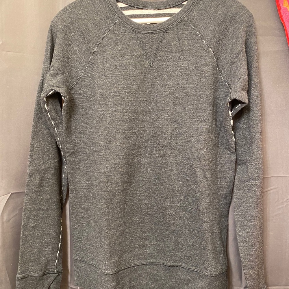 Lululemon dark grey striped sweatshirt size 4